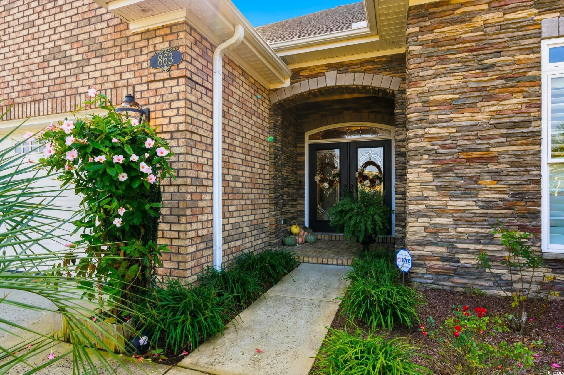 863 Cipriana Dr. Photo 36