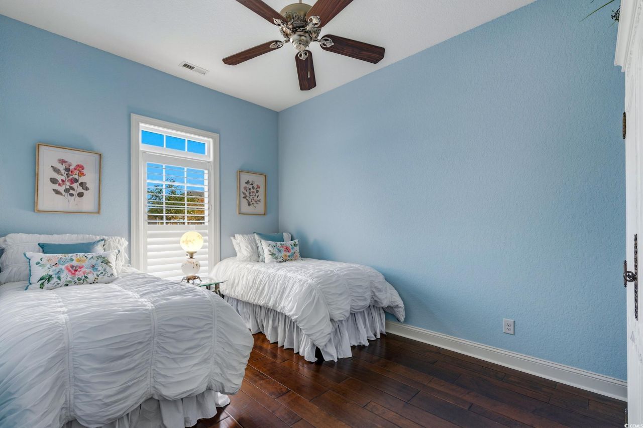 863 Cipriana Dr. Photo 7