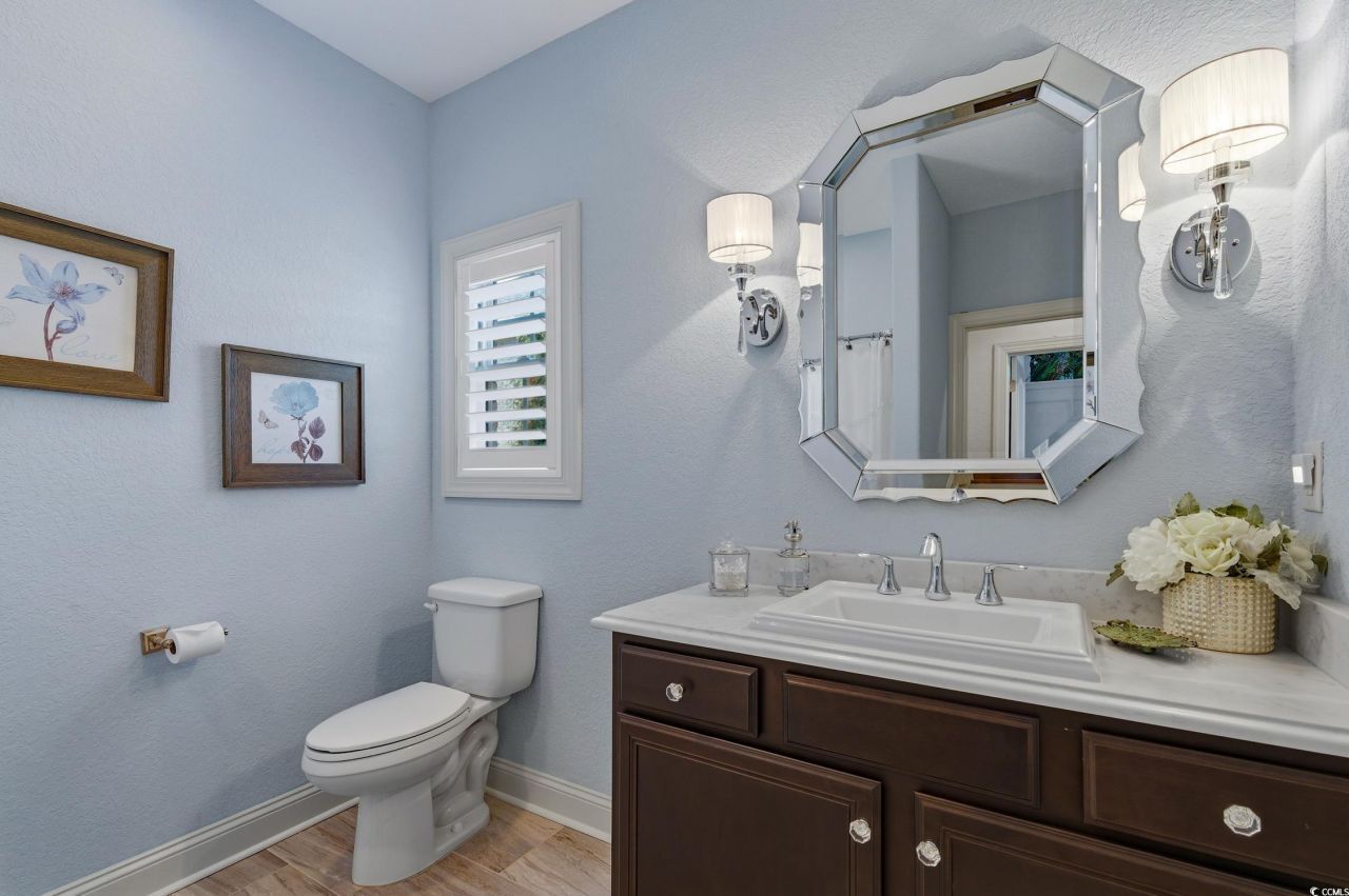 863 Cipriana Dr. Photo 9