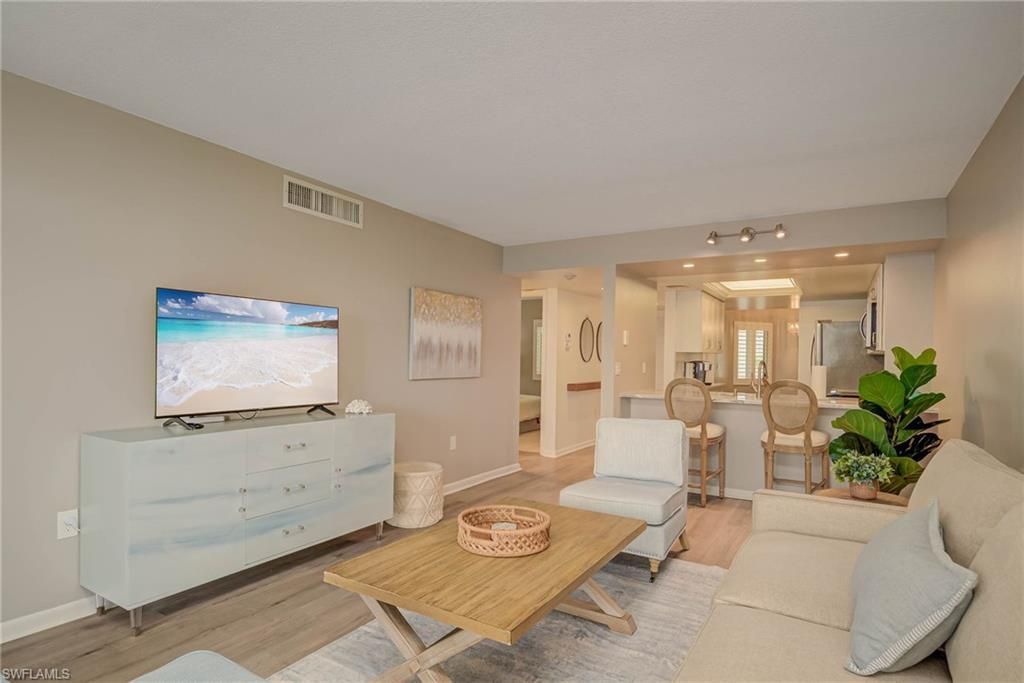 4510 N Key Dr, Unit 204, North Fort Myers, FL 33903 Photo