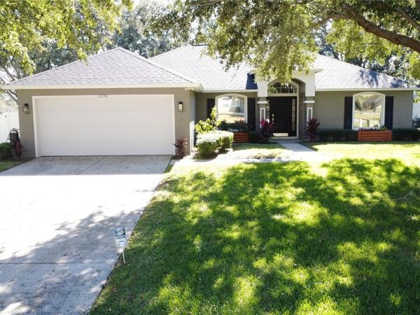 2234 LAKE POINTE CIRCLE, LEESBURG, FL 34748