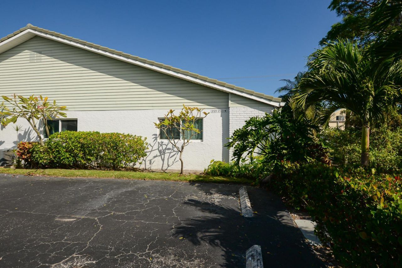 2123 SE Wayne Road, Stuart, FL 34994 Photo