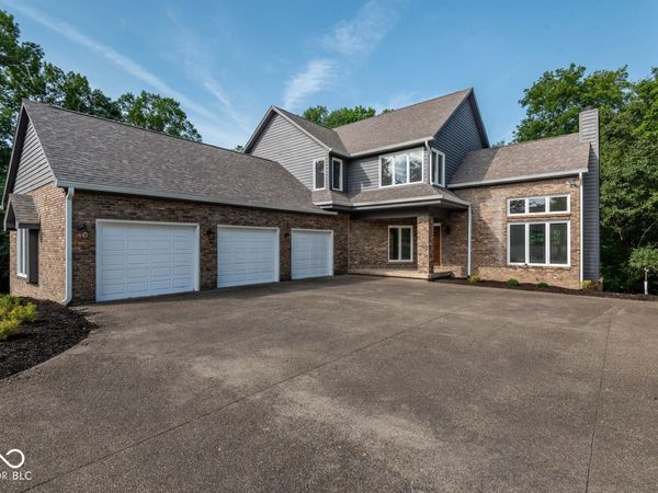 9416 S Harbour Pointe Drive, Bloomington, IN 47401