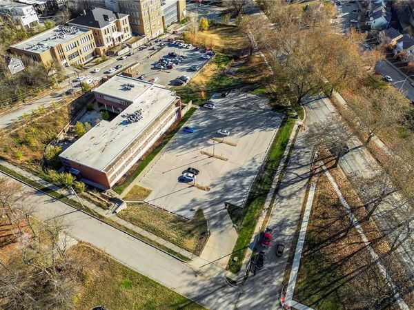 1810 Madison Avenue, Kansas City, MO 64108