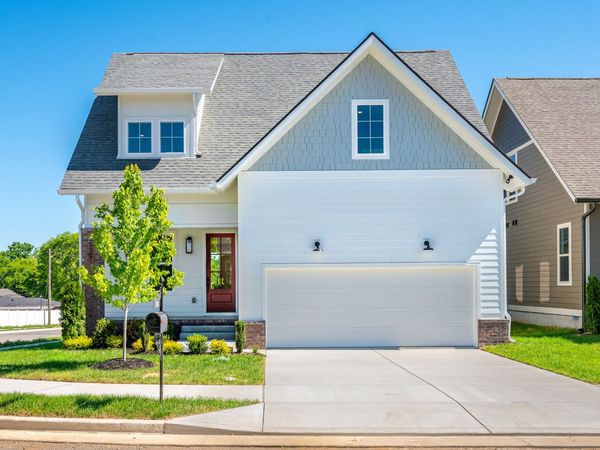 1301 Alderwood Pass, Nashville, TN 37207