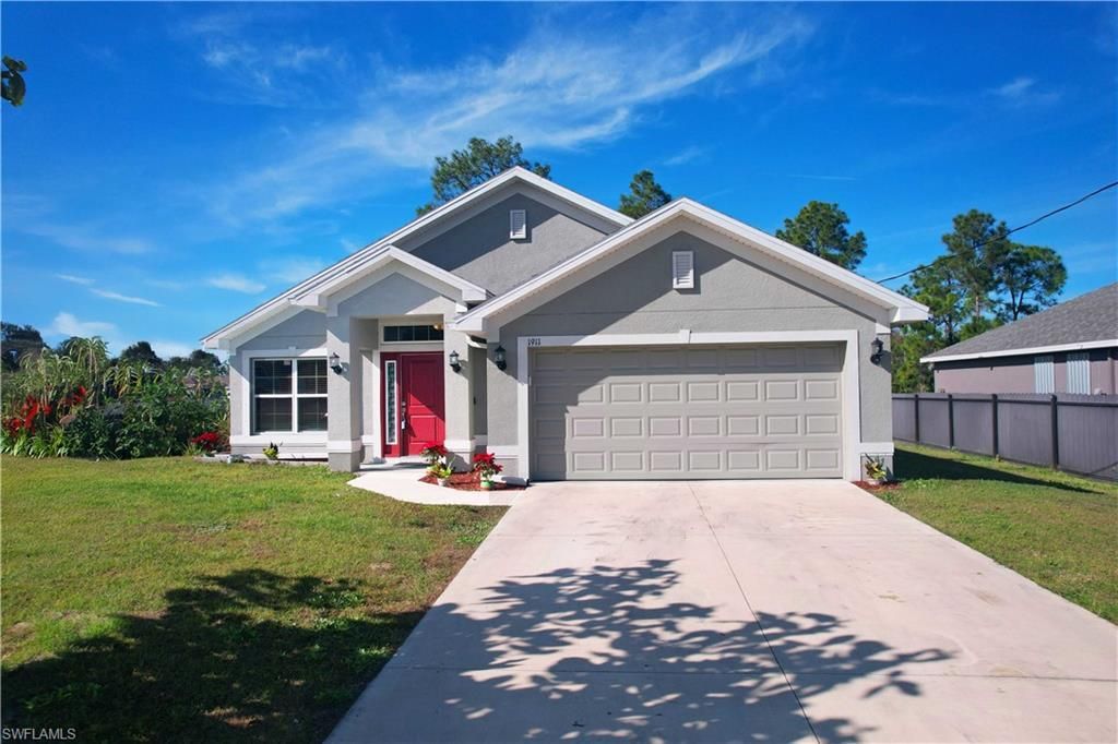 1911 Lemona Ave, Lehigh Acres, FL 33972 Photo