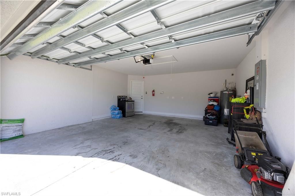 1911 Lemona Ave, Lehigh Acres, FL 33972 Photo