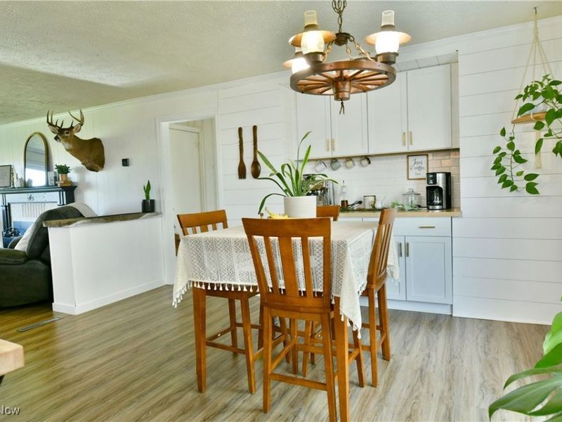 8797 Delin Thomas Road, Kinsman, OH 44428 Photo 18