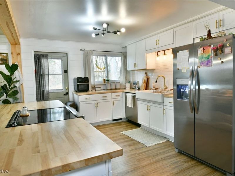 8797 Delin Thomas Road, Kinsman, OH 44428 Photo 27