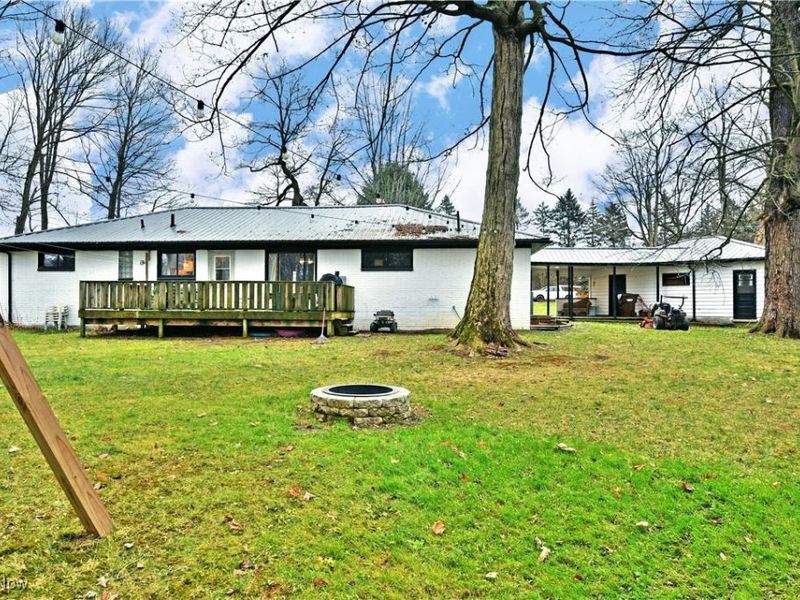 8797 Delin Thomas Road, Kinsman, OH 44428 Photo 6