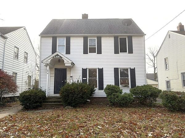 16901 Ridgeton Drive, Cleveland, OH 44128