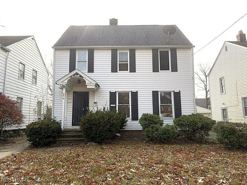 16901 Ridgeton Drive, Cleveland, OH 44128 Photo 1