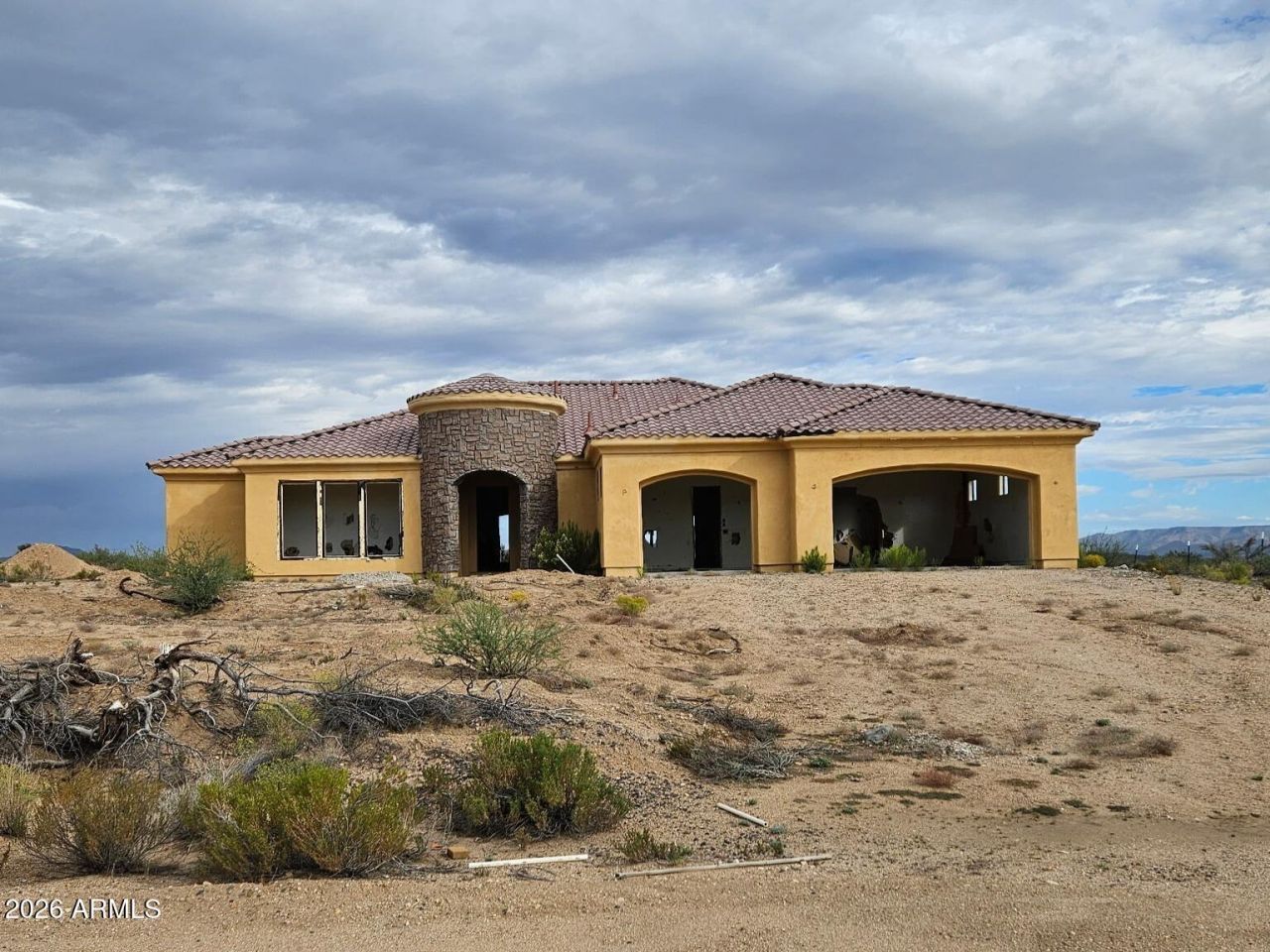 12389 E OLD MULE Drive, Kingman, AZ 86401