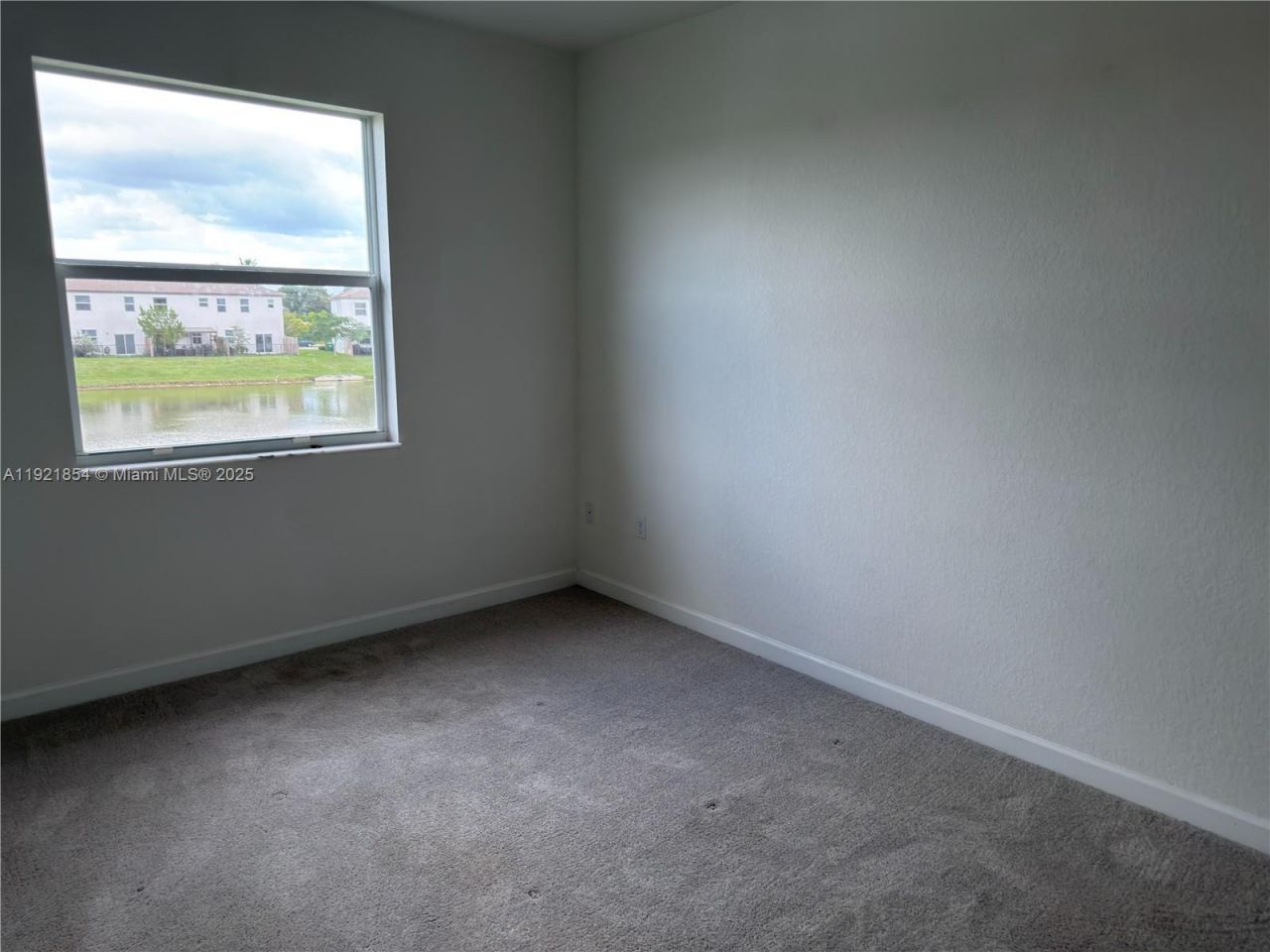 12909 NW 23 Pl, Unit 12909, Miami, FL 33167 Photo