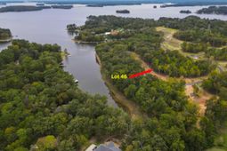 1061 Refuge Pl photo 4