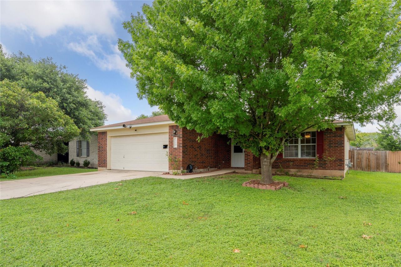 120 Grant Way, Kyle, TX 78640 Main Photo