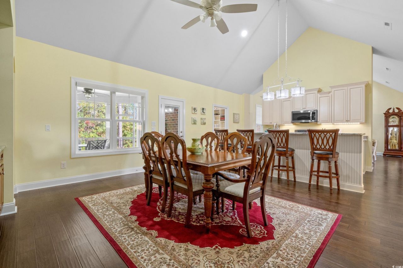 688 Chamberlin Rd. Photo 15