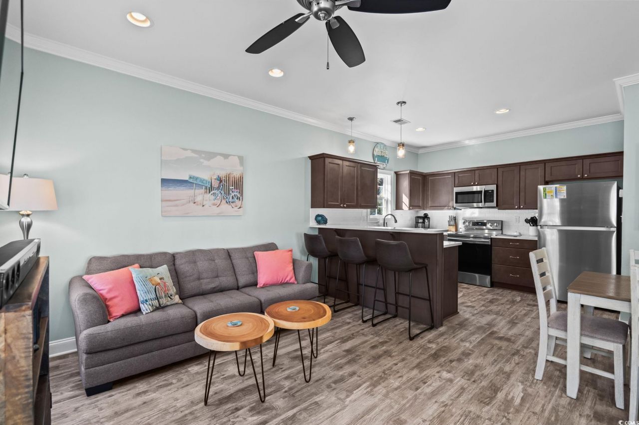 6001 N121 South Kings Hwy. Photo 15