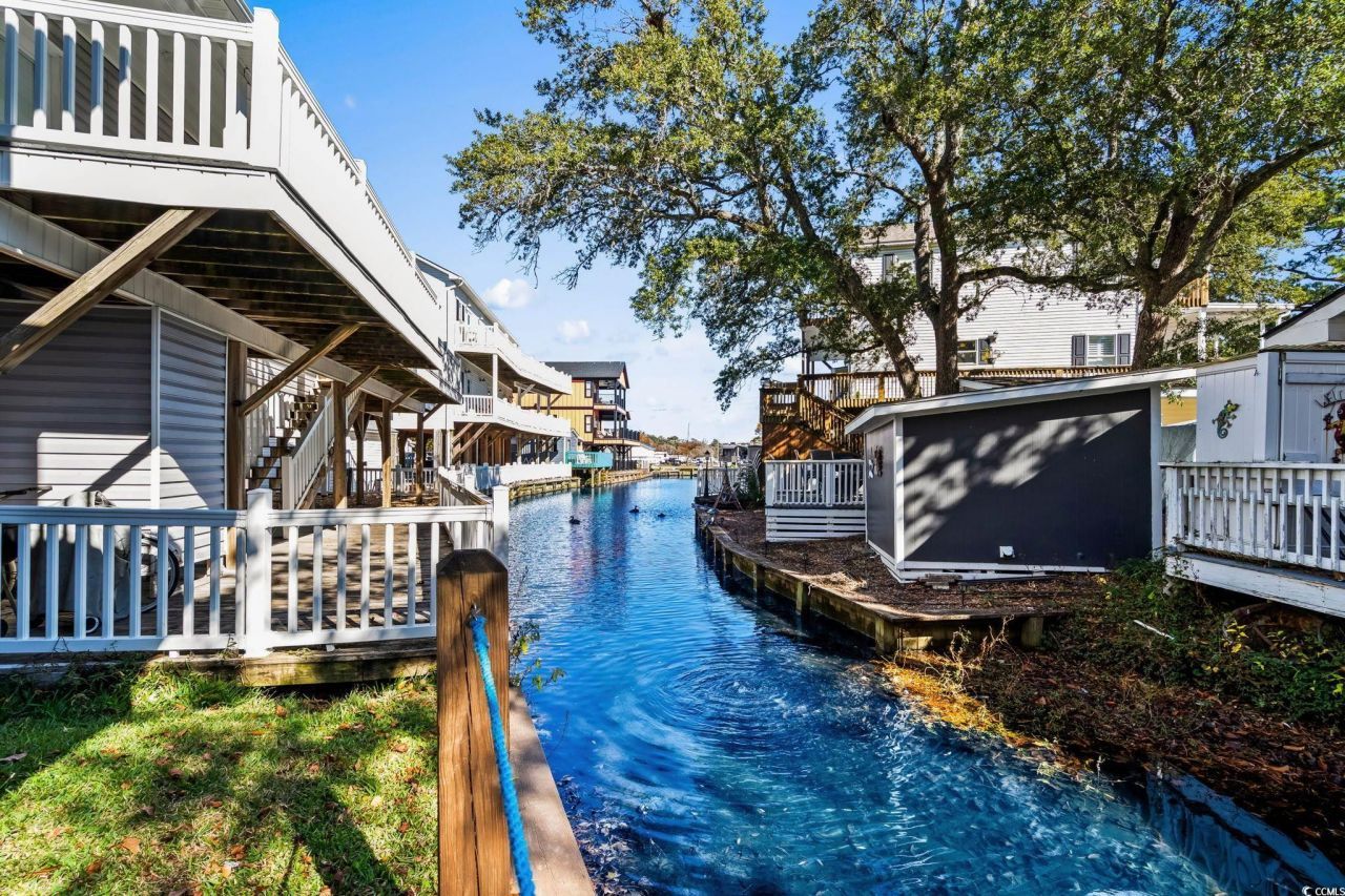 6001 N121 South Kings Hwy. Photo 6