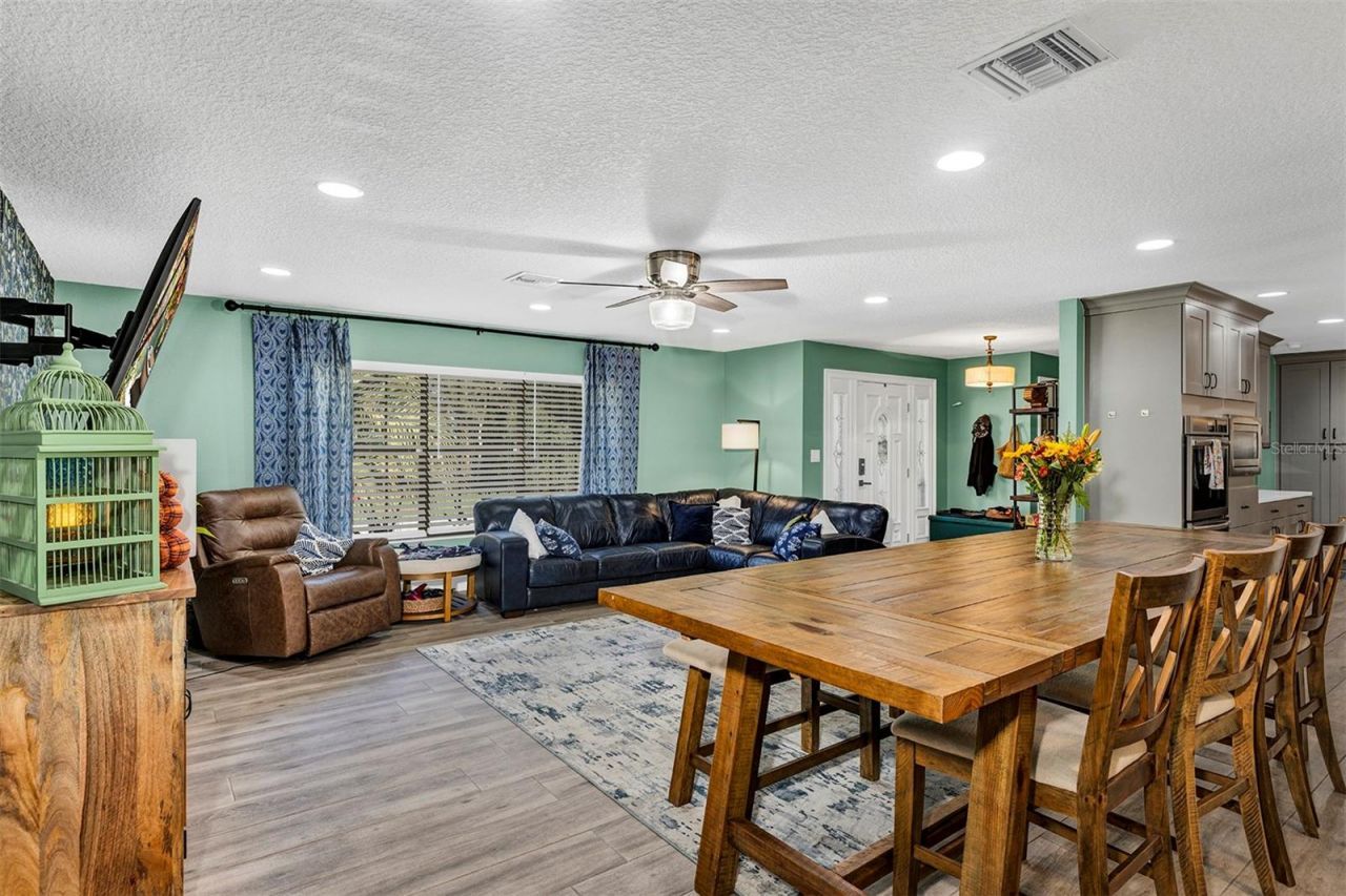 5520 NE 2nd Lane, Ocala, FL 34470 Photo