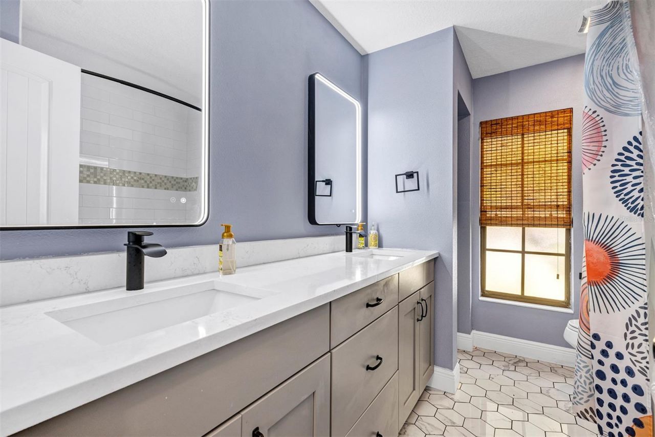 5520 NE 2nd Lane, Ocala, FL 34470 Photo