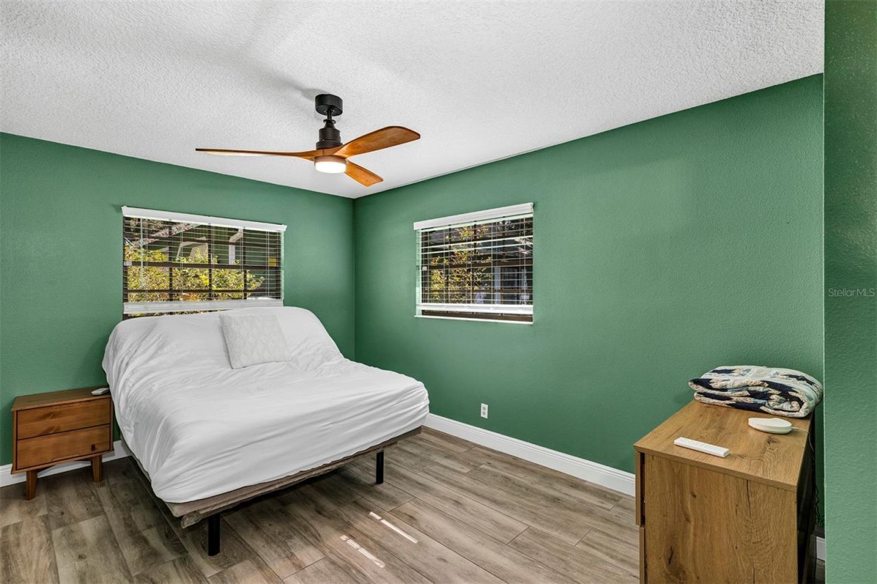 5520 NE 2nd Lane, Ocala, FL 34470 Photo