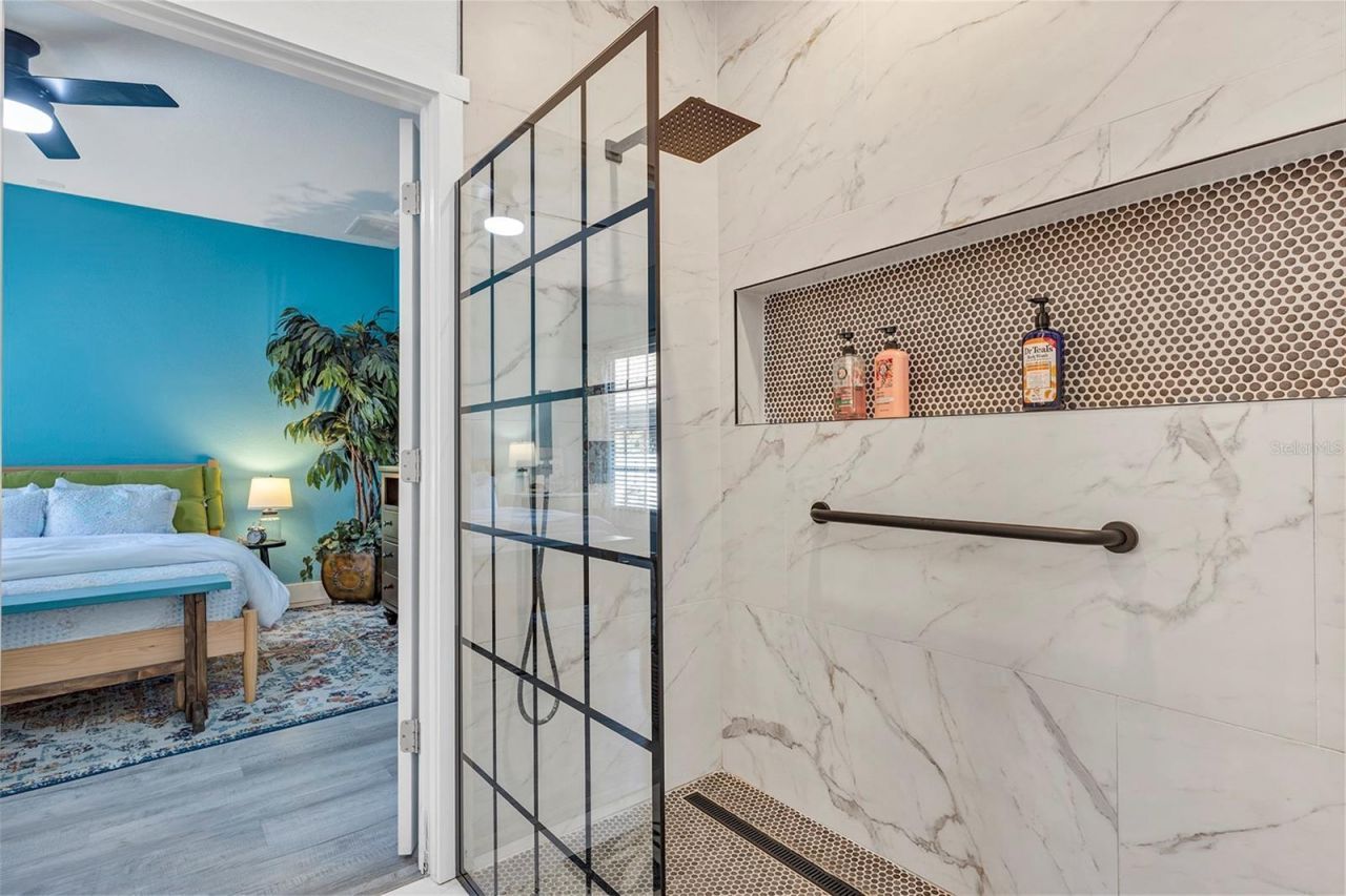 5520 NE 2nd Lane, Ocala, FL 34470 Photo