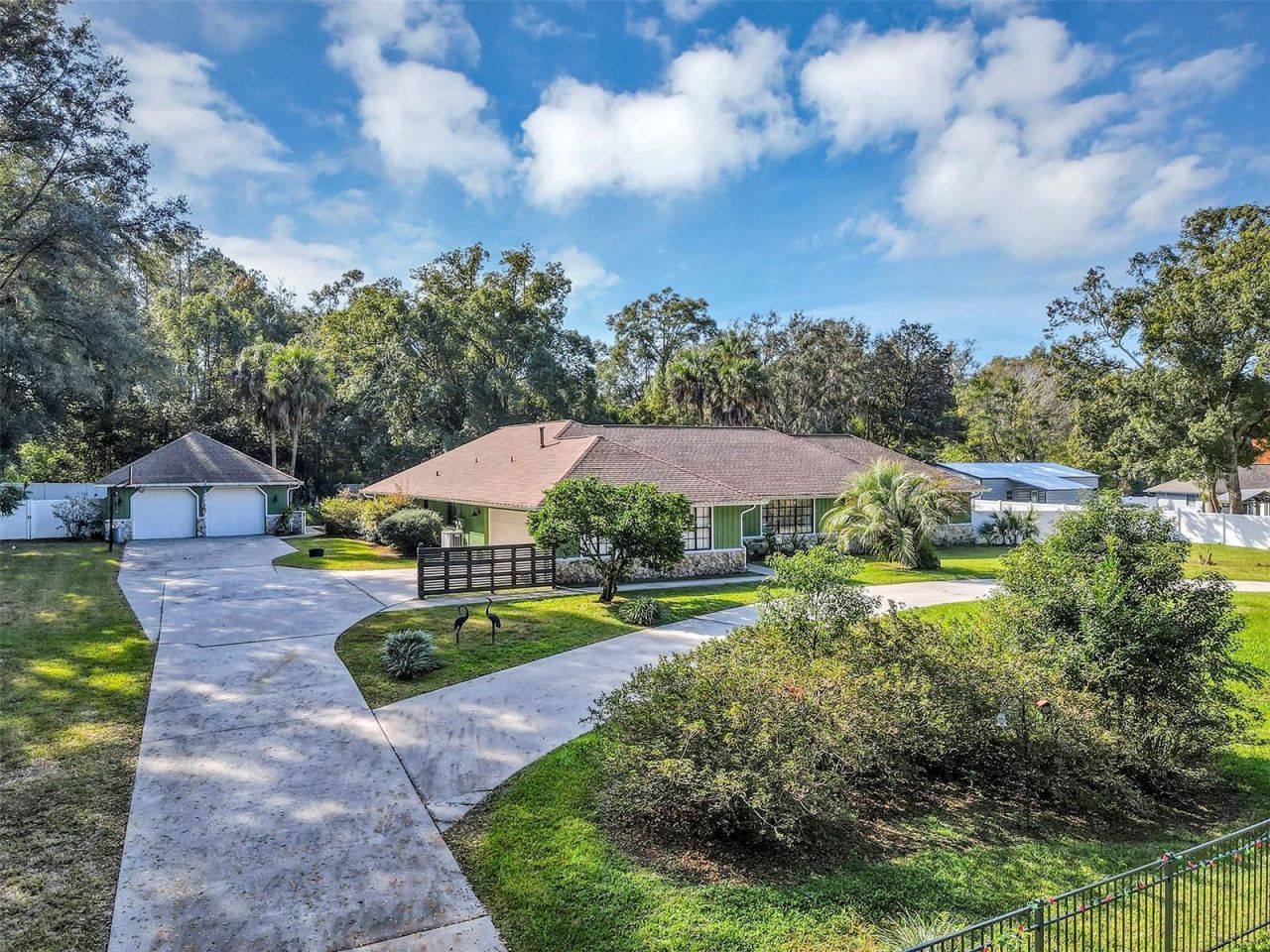 5520 NE 2nd Lane, Ocala, FL 34470 Photo