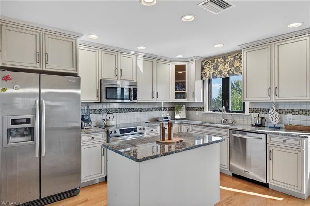 698 Spartina Ct, Sanibel, FL 33957 Photo