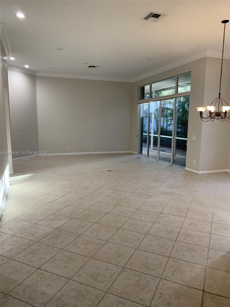 2518 Bay Pointe Ct, Weston, FL 33327 Photo