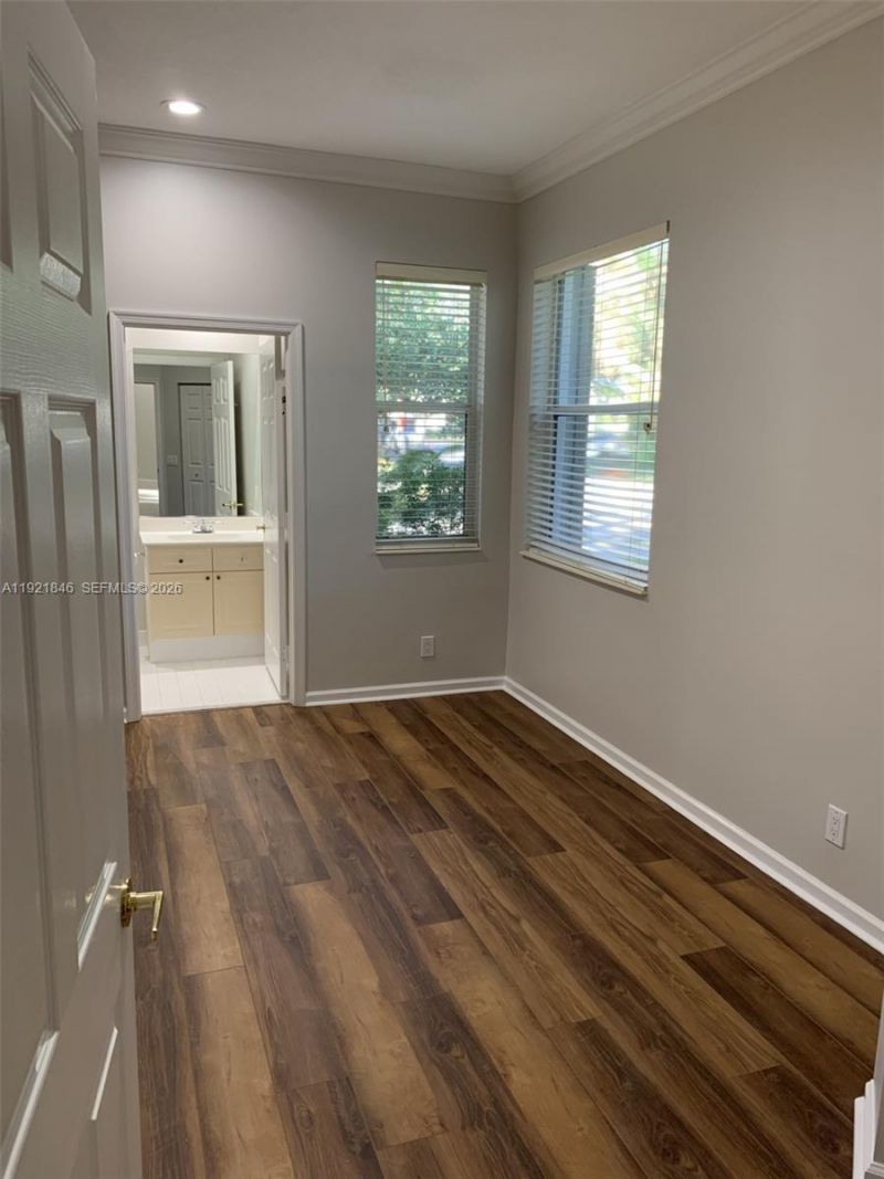 2518 Bay Pointe Ct, Weston, FL 33327 Photo