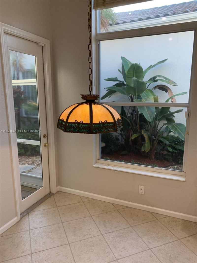 2518 Bay Pointe Ct, Weston, FL 33327 Photo