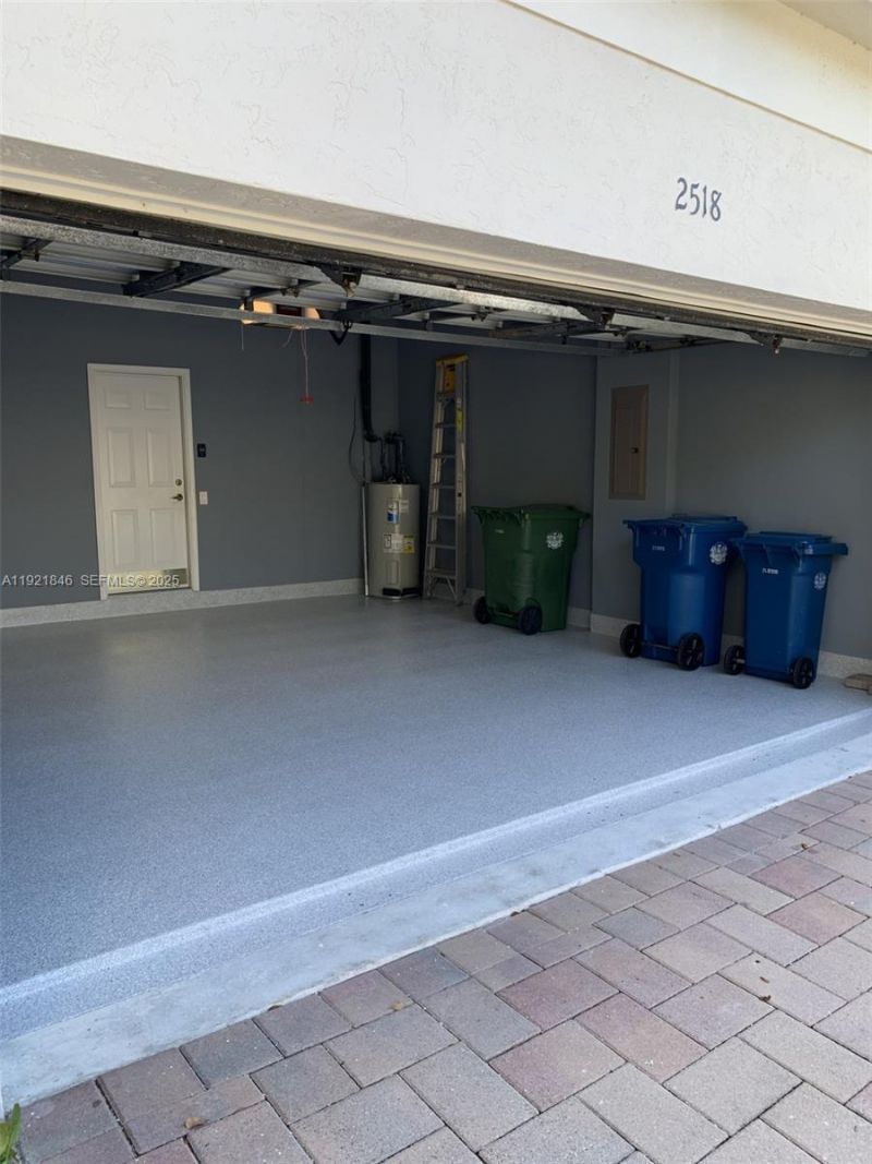 2518 Bay Pointe Ct, Weston, FL 33327 Photo