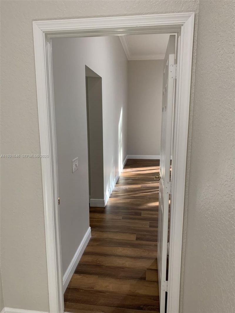 2518 Bay Pointe Ct, Weston, FL 33327 Photo