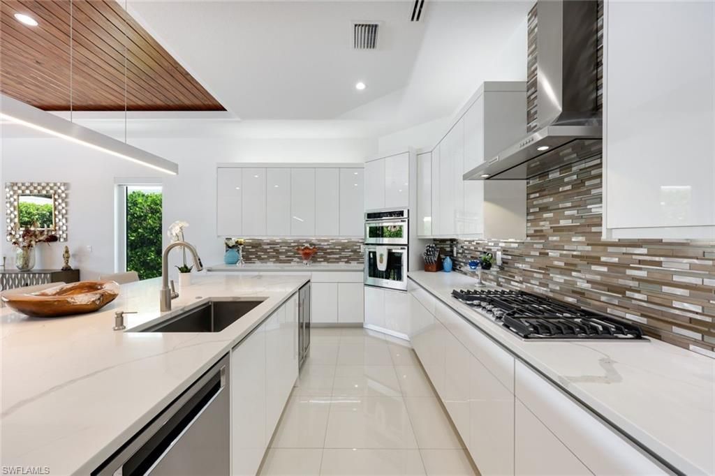 1167 22nd Ave N, Naples, FL 34103 Photo