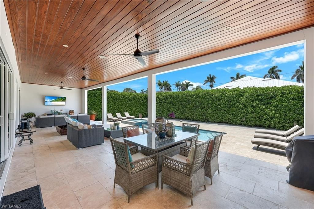 1167 22nd Ave N, Naples, FL 34103 Photo