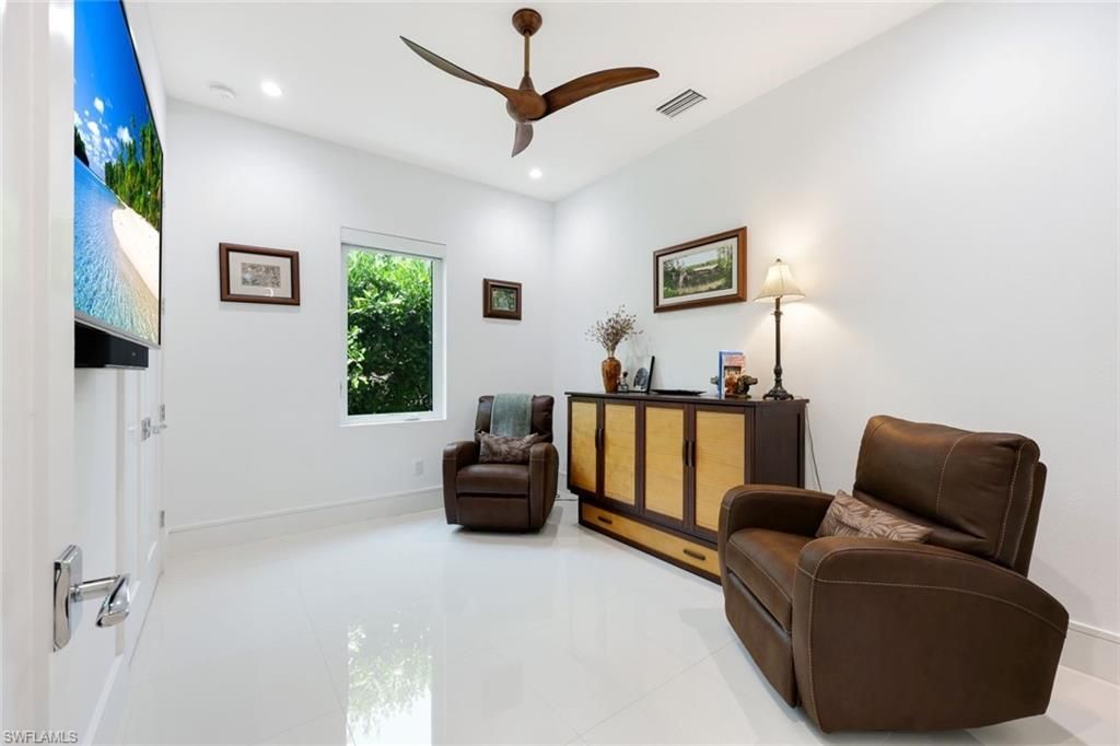 1167 22nd Ave N, Naples, FL 34103 Photo