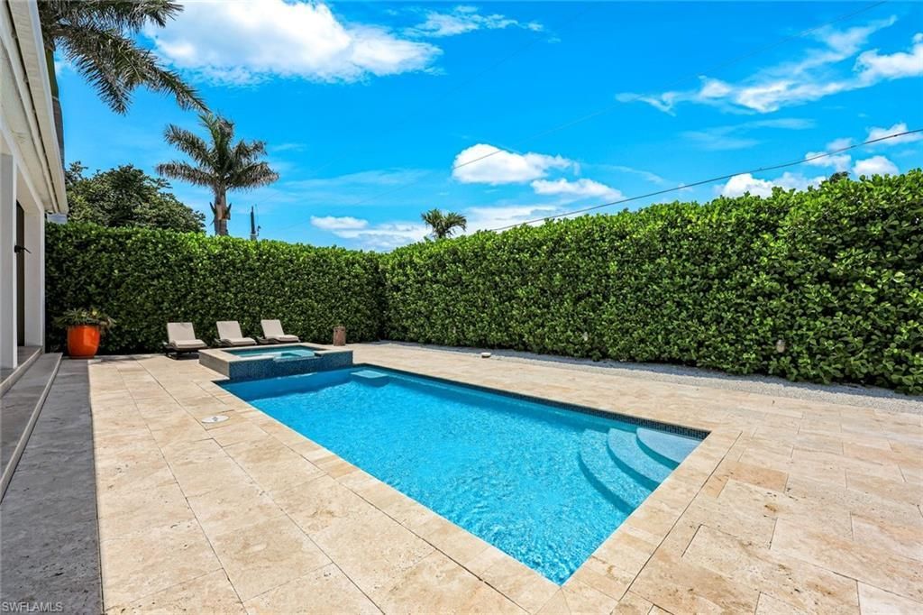 1167 22nd Ave N, Naples, FL 34103 Photo