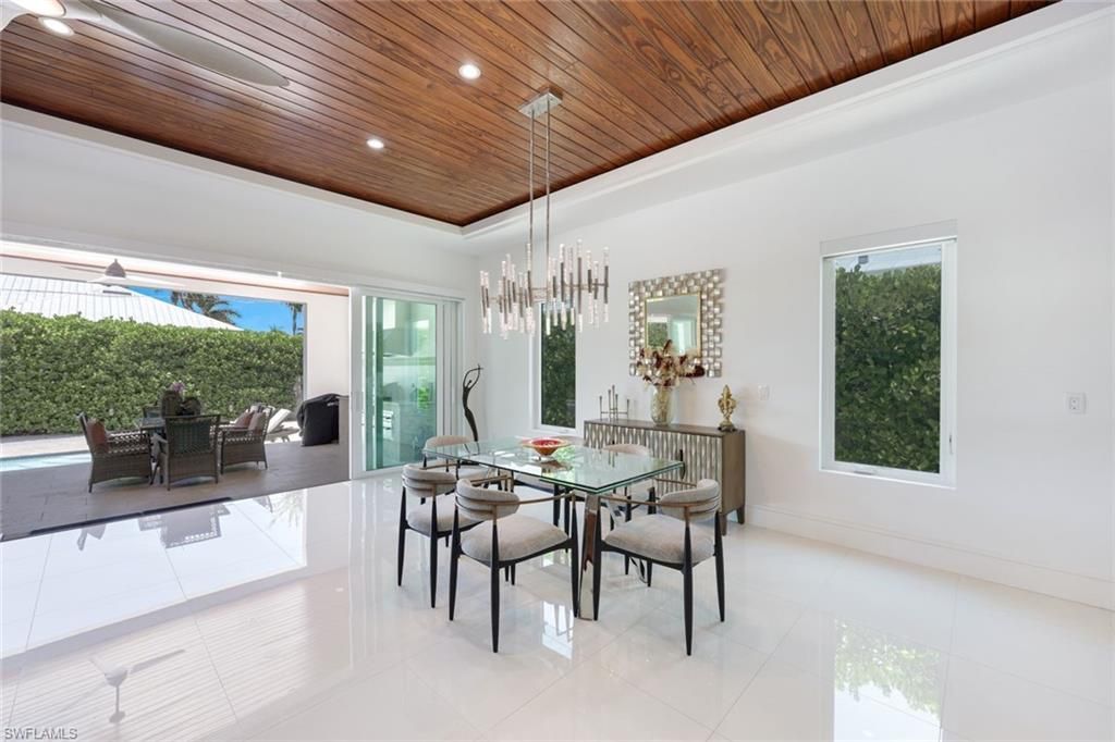 1167 22nd Ave N, Naples, FL 34103 Photo