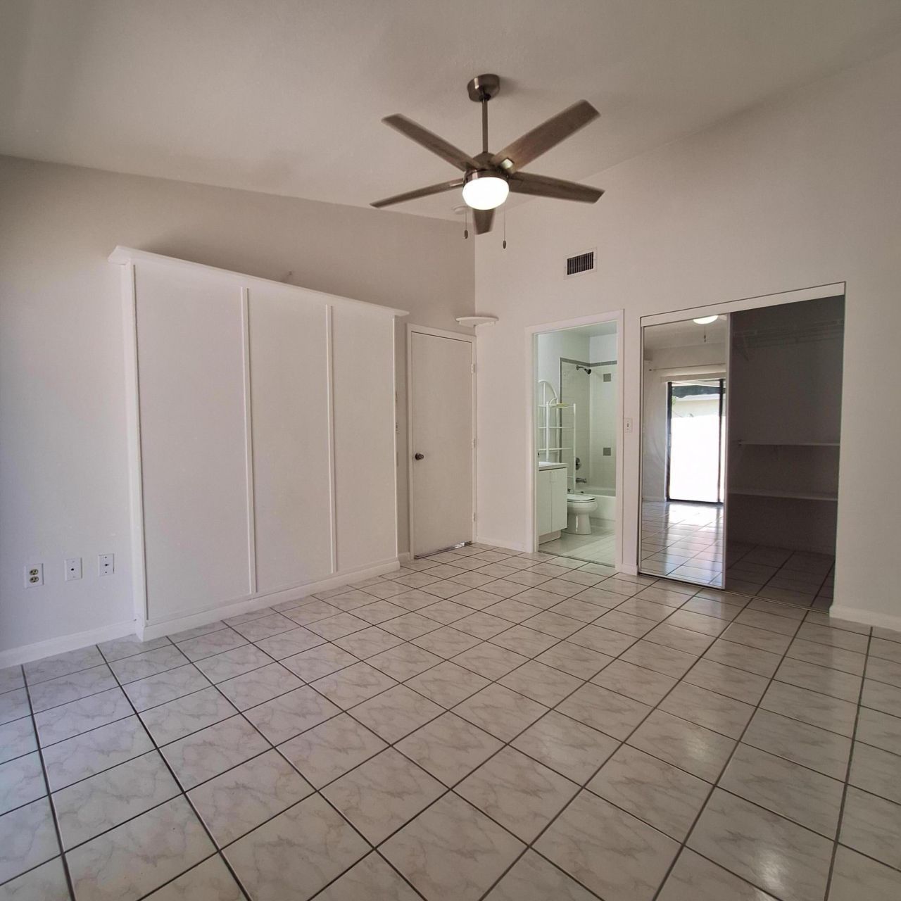 3214 San Remo Circle, Homestead, FL 33035 Photo