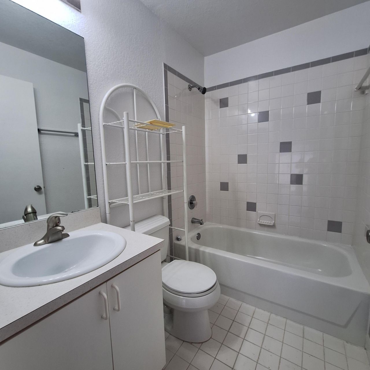 3214 San Remo Circle, Homestead, FL 33035 Photo