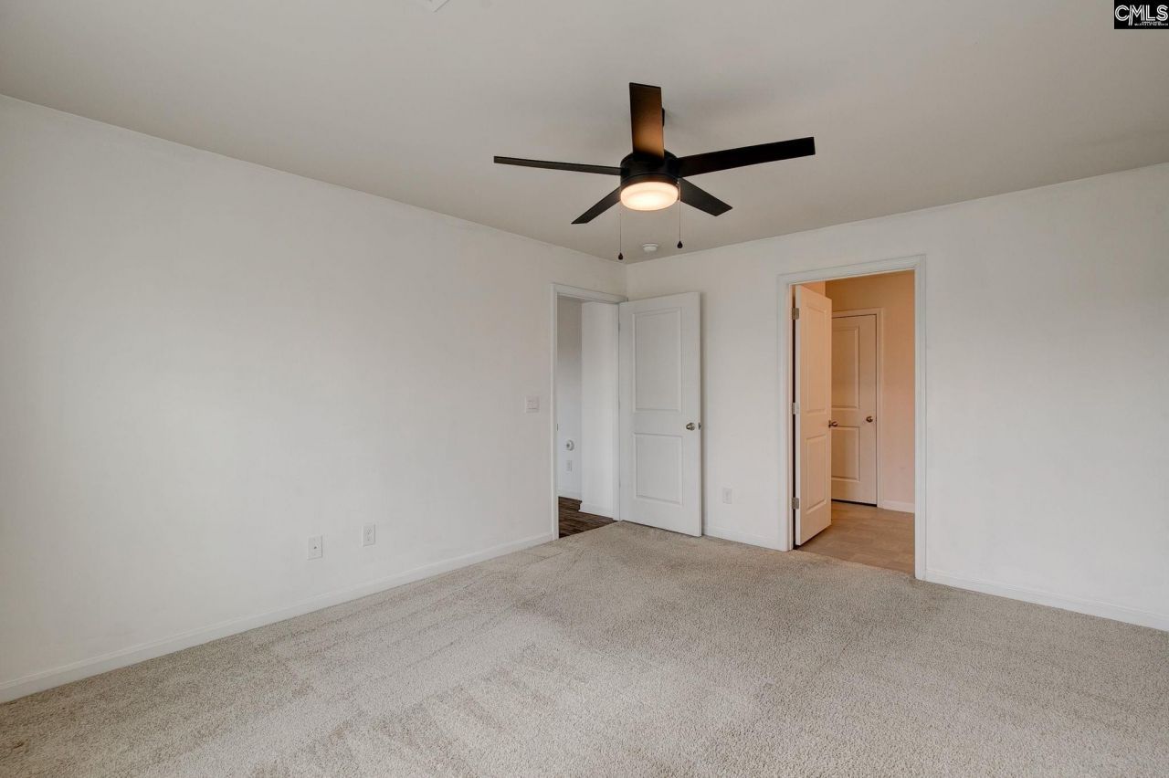 195 Carrington Drive Photo 19