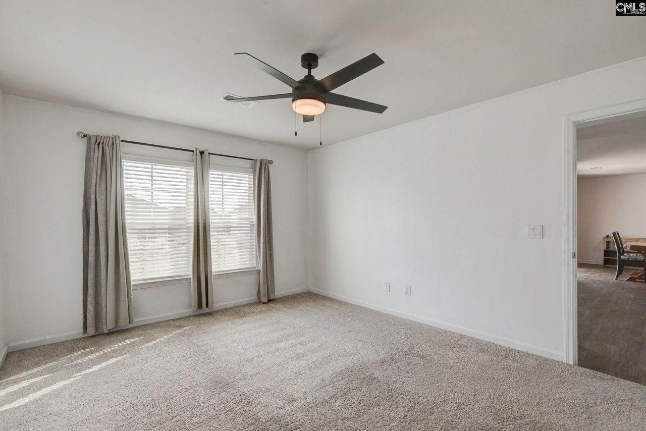 195 Carrington Drive Photo 20