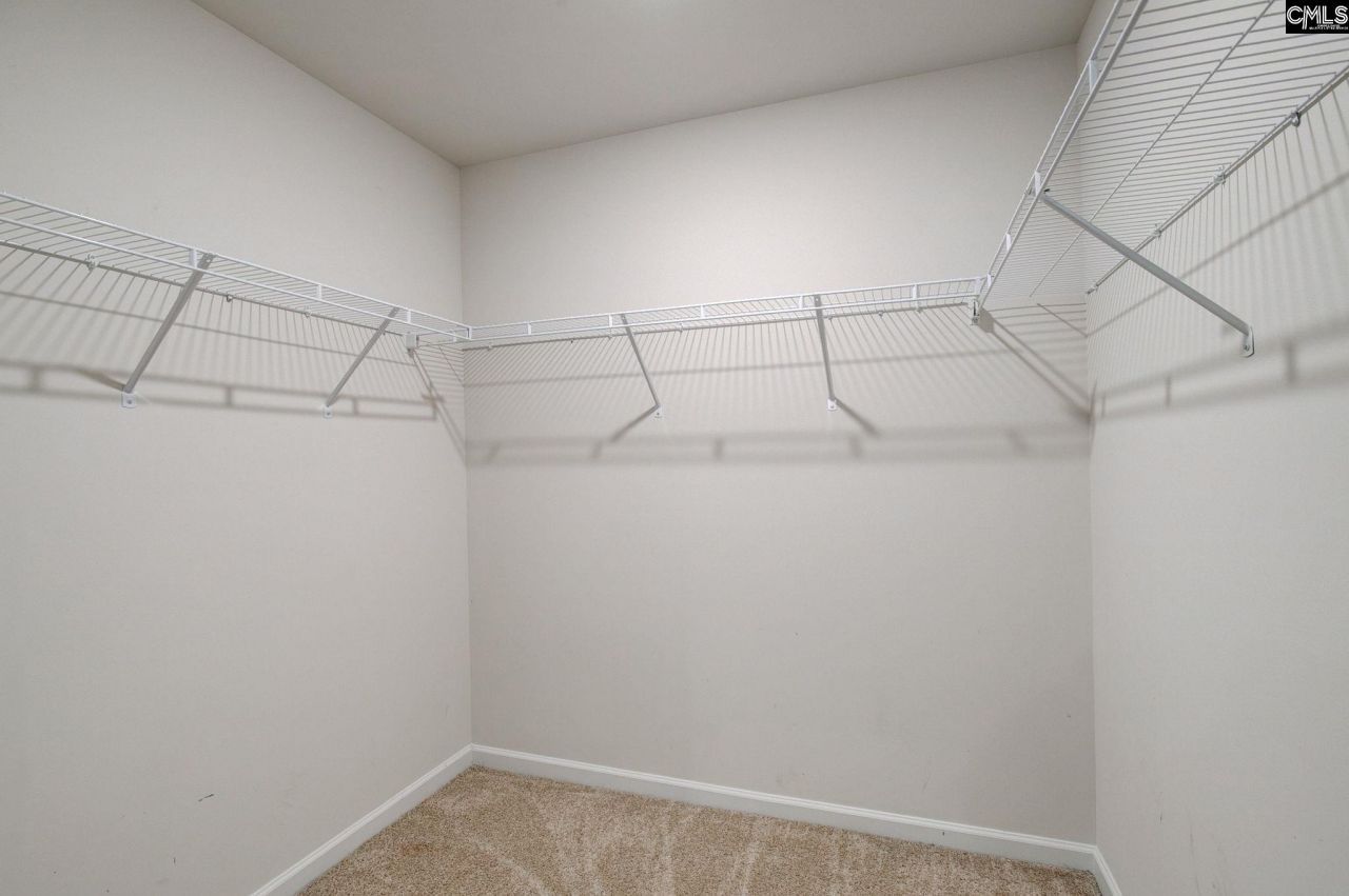 195 Carrington Drive Photo 23