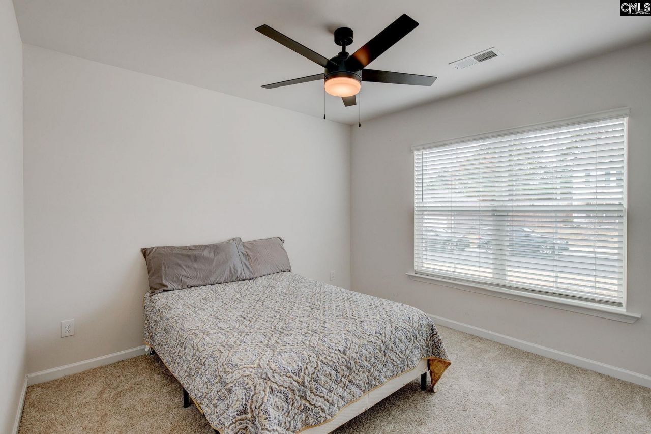 195 Carrington Drive Photo 27