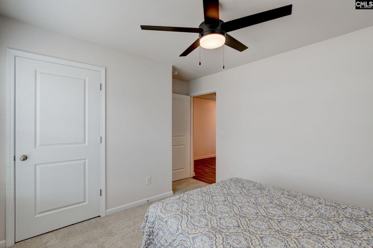 195 Carrington Drive Photo 28