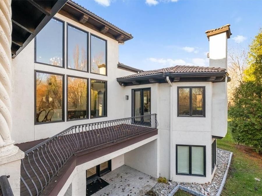 Property Image 80