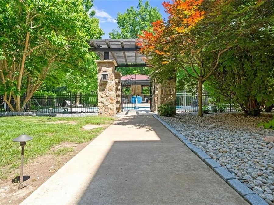 Property Image 81