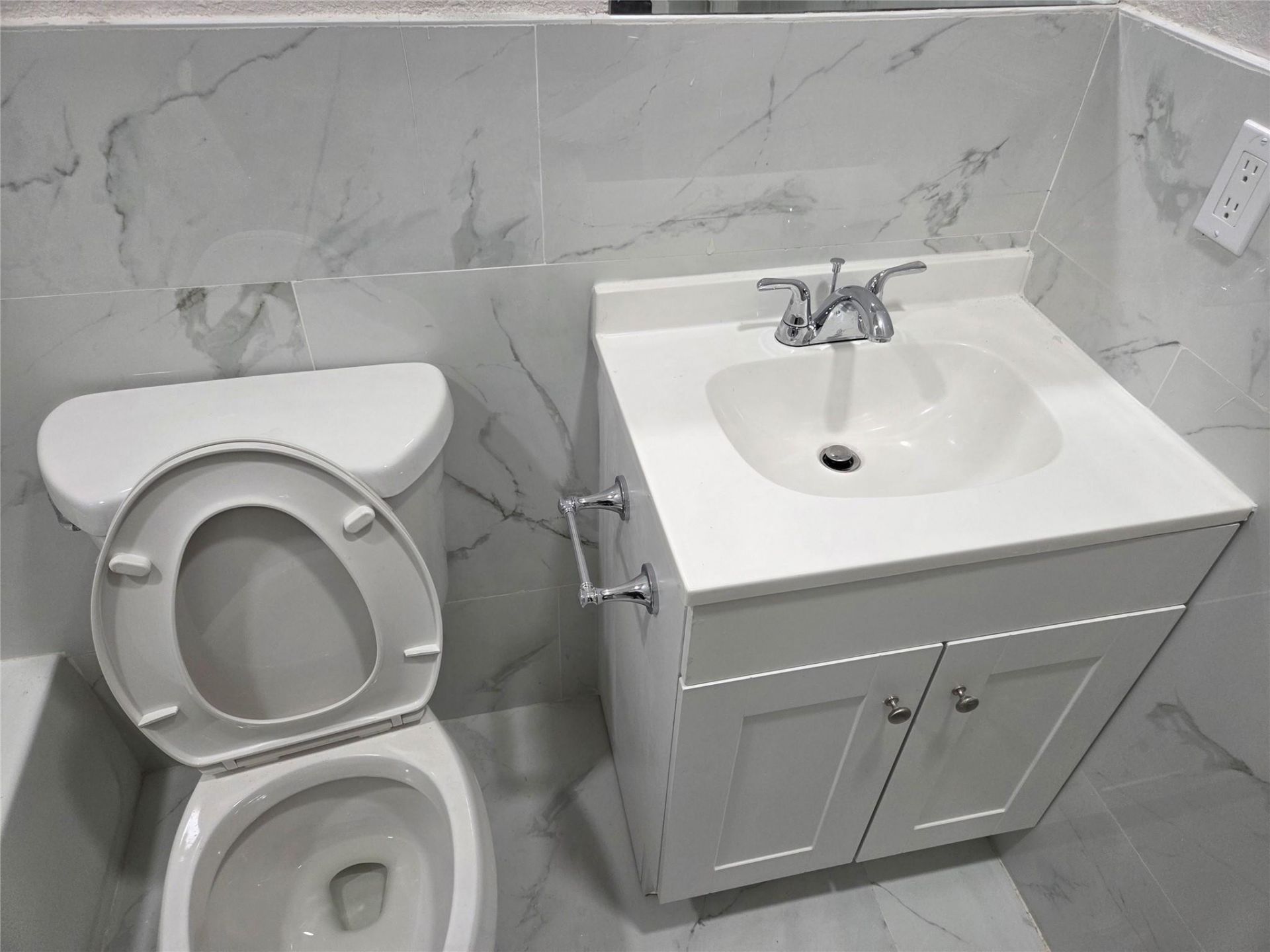 405 SW 79th Terrace, North Lauderdale, FL 33068 Photo