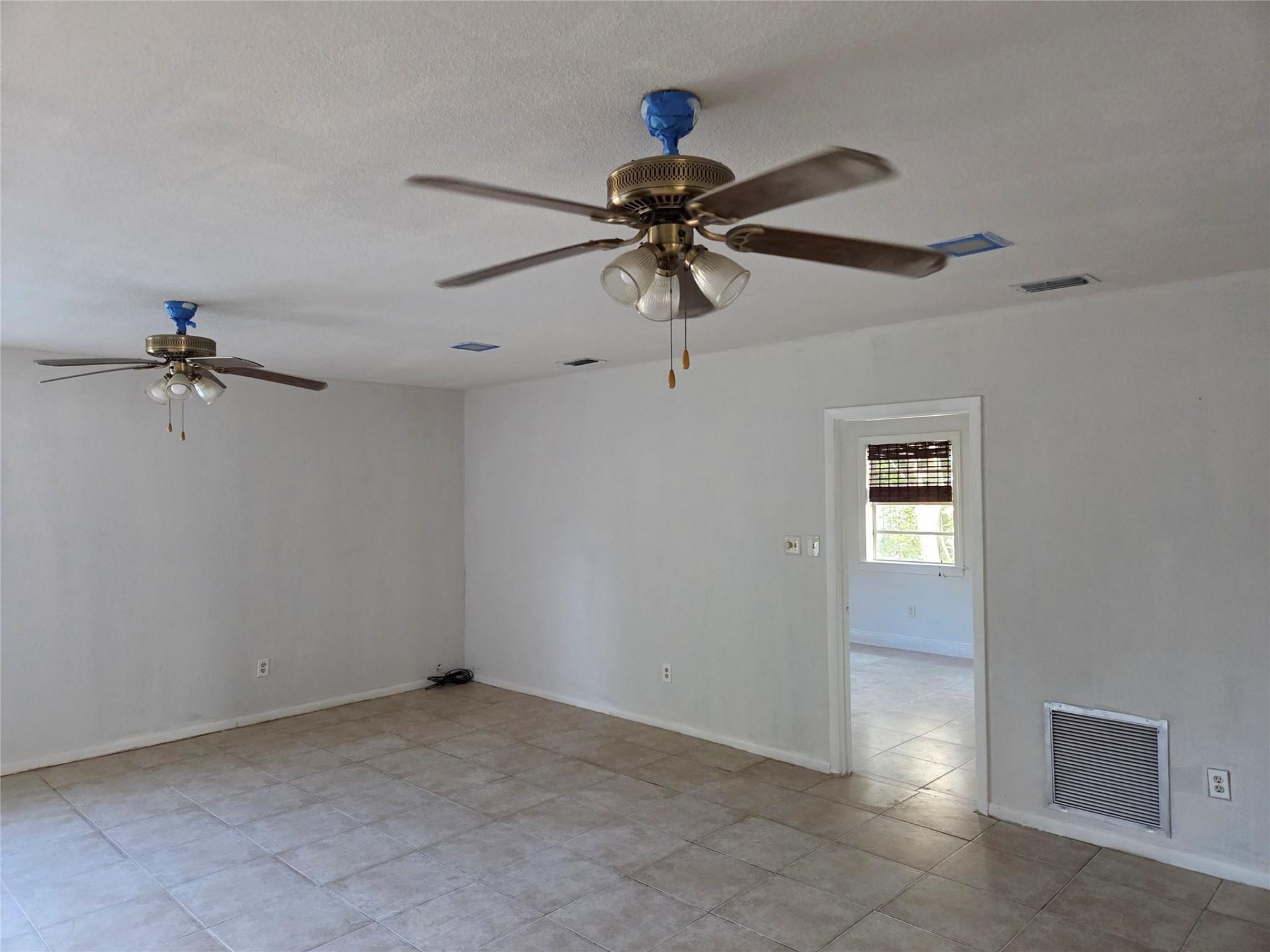 405 SW 79th Terrace, North Lauderdale, FL 33068 Photo